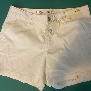 Womens new with tags size 8 white shorts